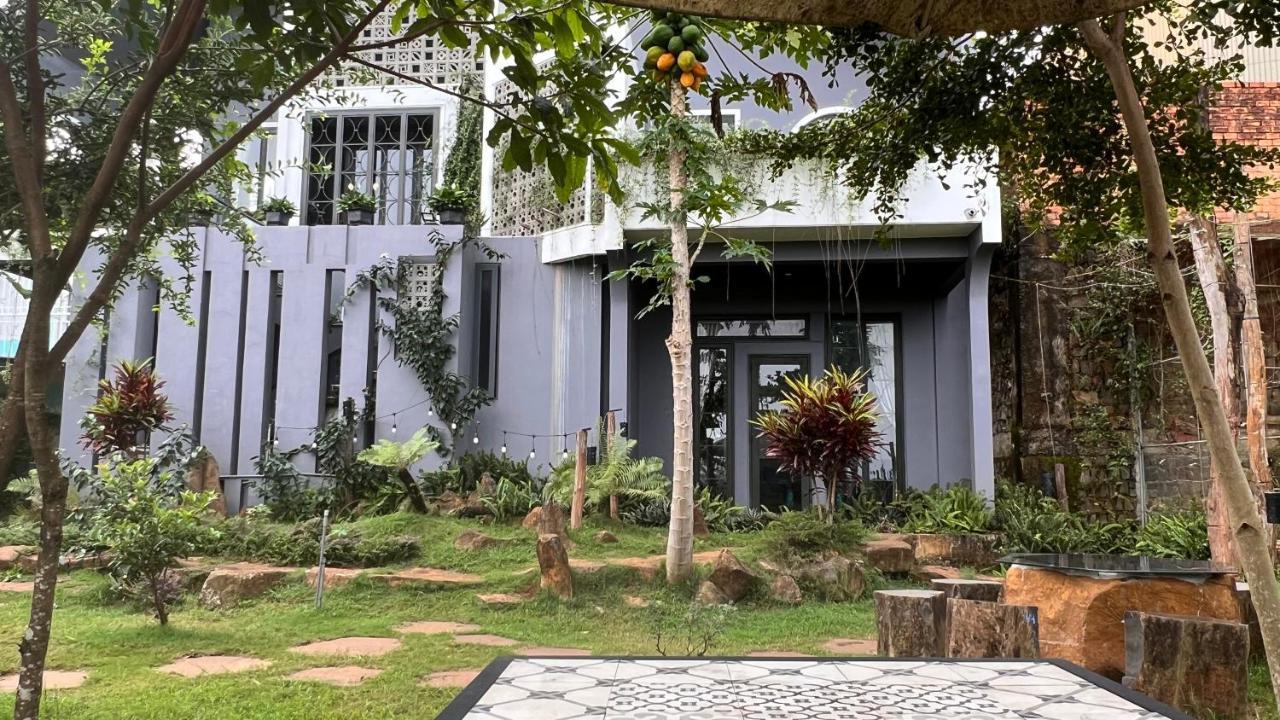Megarden Daknong Villa Gia Nghia Exteriör bild