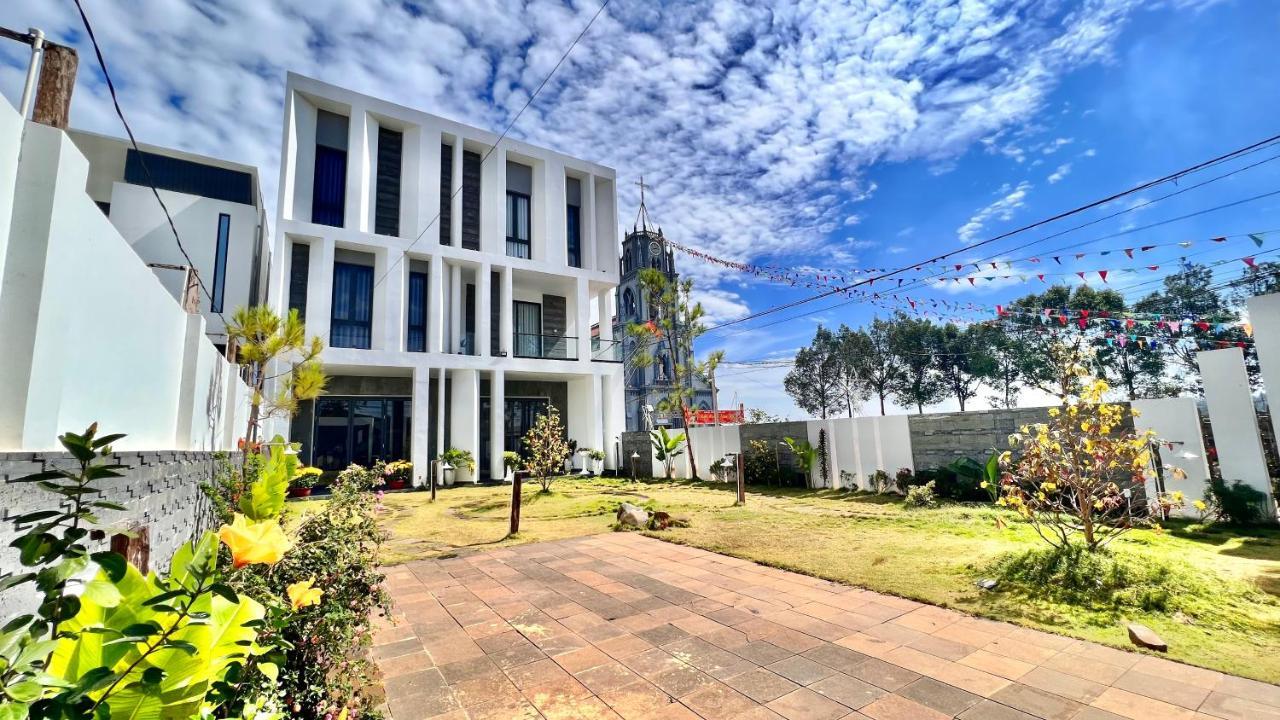 Megarden Daknong Villa Gia Nghia Exteriör bild
