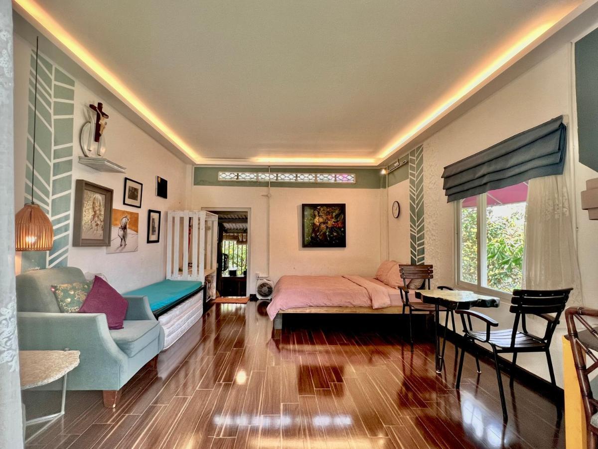 Megarden Daknong Villa Gia Nghia Exteriör bild