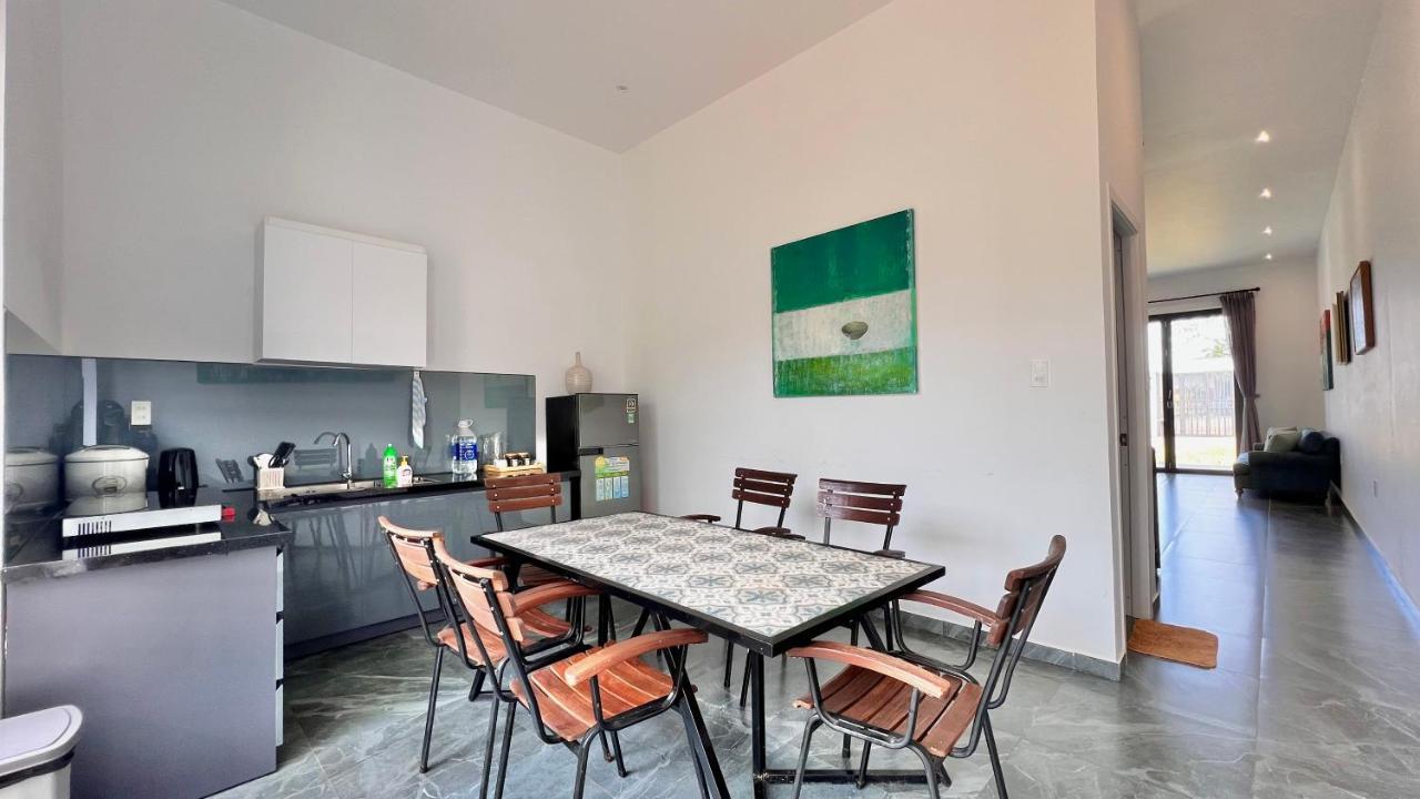 Megarden Daknong Villa Gia Nghia Exteriör bild
