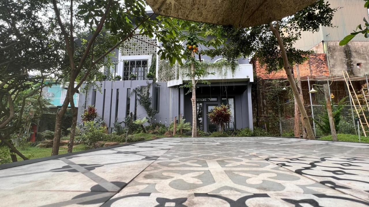 Megarden Daknong Villa Gia Nghia Exteriör bild