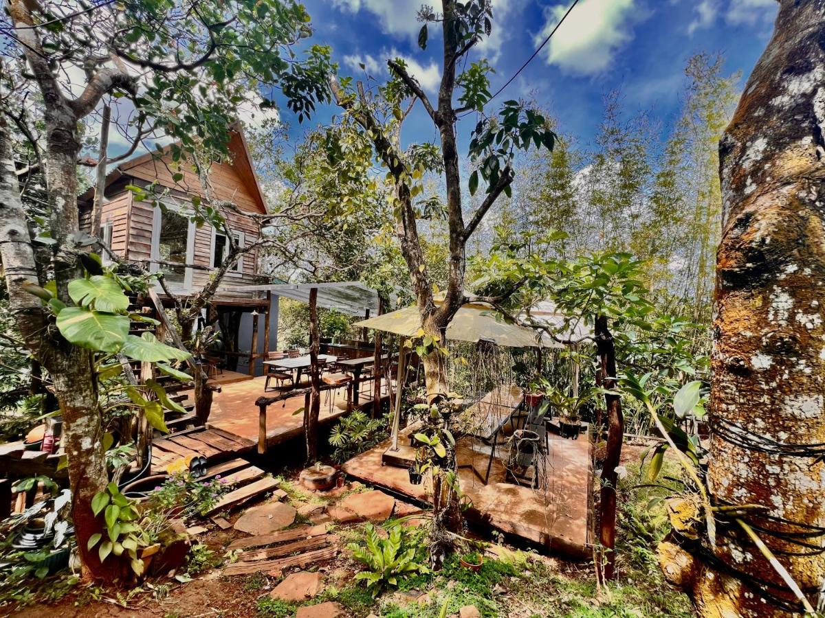 Megarden Daknong Villa Gia Nghia Exteriör bild
